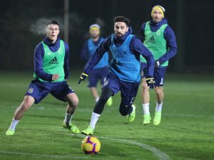 Fenerbahçe, İkinci Yarı Hazırlıklarına Start Verdi