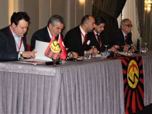 Eskişehirspor’da Kongre Yine Ertelendi