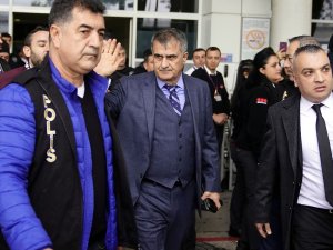 Beşiktaş Antalya’da: Taraftarlardan Burak Yılmaz Tepkisi