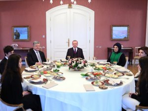Erdoğan, Ukrayna Devlet Başkanıyla Görüştü
