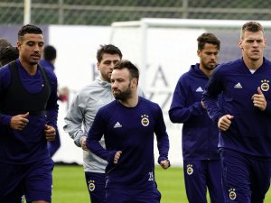 Fenerbahçe Basına Açık İlk İdmanı Yaptı