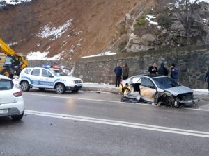 Gümüşhane’de Gizli Buzlanma Kazaları Da Beraberinde Getirdi