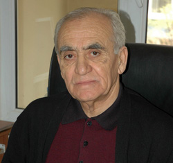 DYP Eski Milletvekili Gözlükaya Hayatını Kaybetti