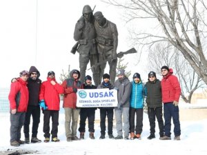 Trabzonlu Dağcılar Sarıkamış Şehitleri İçin Tırmandı