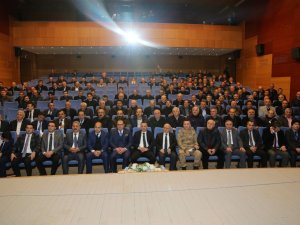 Gümüşhane’de Muhtarlar Toplantısının Konusu Uyuşturucu Oldu