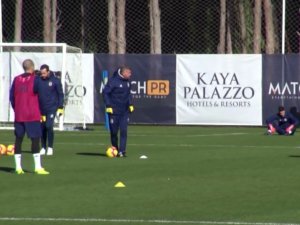 Fenerbahçe Çalışmalarını Sürdürdü