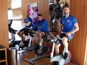 Antalyaspor Kamp Çalışmalarını Sürdürüyor