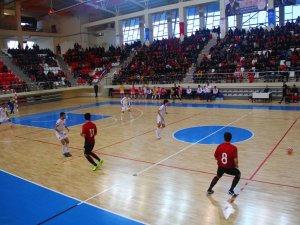 Milliler Gol Olup Yağdı