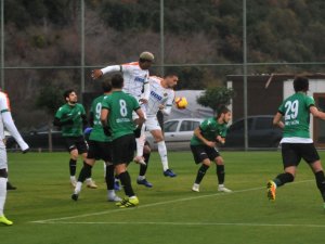 Aytemiz Alanyaspor: 3 - Sakaryaspor: 1