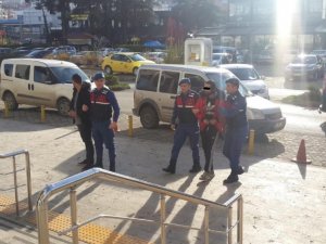 Trabzon’da 13 Hırsızlık Olayının Zanlıları Jandarma Tarafından Yakalanarak Cezaevine Gönderildi