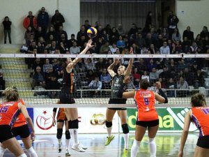 Galatasaray Çanakkale’ye Set Vermedi