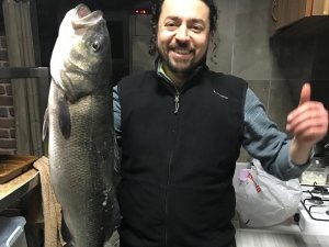 Kıyıdan Oltayla Yakaladı