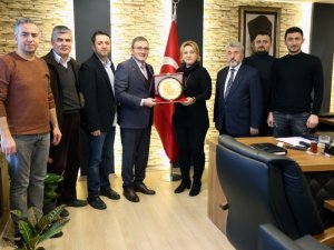 Giresun Üniversitesi’nden İşbirliğine Plaket