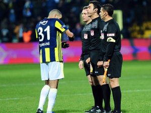 Tribünlerden Slimani’ye Tepki