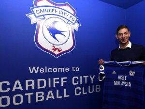 Cardiff City’in Yeni Transferi Sala’yı Taşıyan Uçak Kayboldu