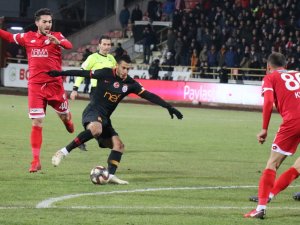 İlk Yarıda Tek Gol Vardı