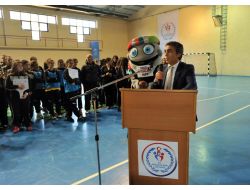 Okul Sporları Genç Kızlar Ve Erkekler Grup Birinciliği Açılış Töreni Yapıldı