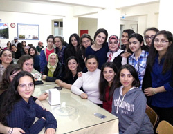 Gönül Elçilerinden Kız Öğrencilere Destek