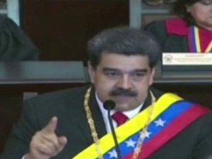 Maduro: “Hiçbir Koşulda İstifa Etmeyeceğim” 