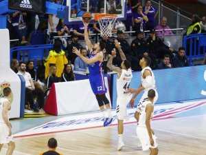 Anadolu Efes İspanya’da Mağlup