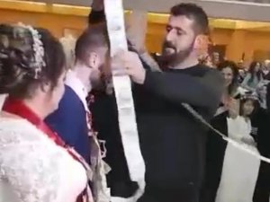 Yok Böyle Takı...dola Dola Bitmedi