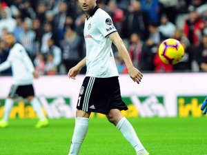 Burak Yılmaz’a Hem Tepki Hem Destek