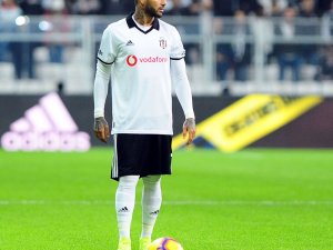 Porto’daki Maç Sayısını Yakaladı