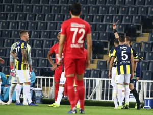 Skrtel’e 3 Maç Ceza