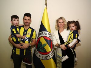 "Bu Ailenin Bir Parçası Olduğum İçin Çok Mutluyum"