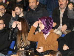 2053 İşitme Engelli ‘İşaret Dili İle İstiklal Marşı’ Okuyacak