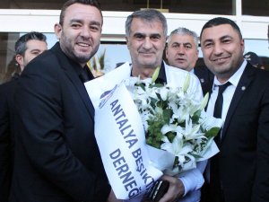 Beşiktaş Antalya’ya Geldi