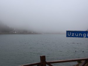 Uzungöl’de Yollar Çamura Döndü, Rezervasyonlar İptal Edildi