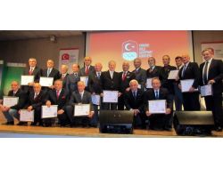 Olimpian Derneği Başkanı Öztek’e Gümüş Rozet