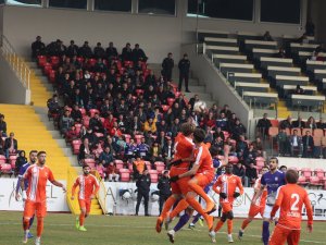 Adanaspor Deplasmanda 3 Golle Kazandı