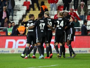 Beşiktaş’tan Antalya’da Gol Şov