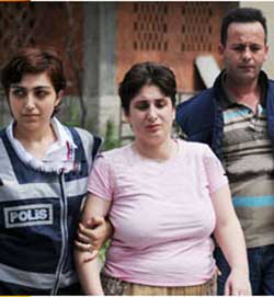 Rize'de cinnet geçiren anne