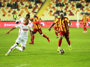 Barış Alıcı Attı: Evkur Yeni Malatyaspor Kazandı