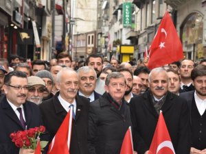 Ak Parti Ve Mhp Teşkilatları Cumhur İttifakı İçin Trabzon’da Birlikte Yürüdü