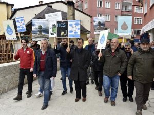Türkiye’nin En Hızlı Akan Çayının Üzerinde Yapılması Planlanan Hes’e Yöre Sakinleri Karşı Çıkıyor
