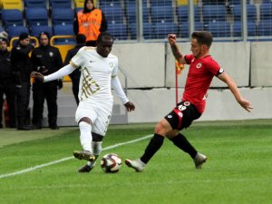 Ankara Derbisinde Kazanan Gençler