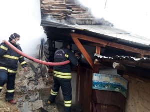 Gümüşhane’de Çatı Yangını