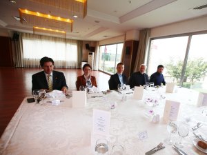 Fenerbahçe’den Zenit Yönetimine Yemek