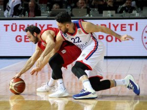 Tbf Erkekler Türkiye Kupası: Anadolu Efes: 73 - Gaziantep Basketbol: 59