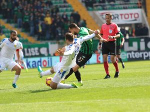 Manisa’da İlk Yarıda Gol Yok