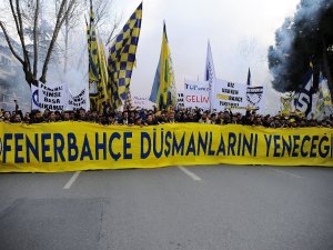 Fenerbahçeli Taraftarlar Tff’ye Tepki İçin Yürüdü