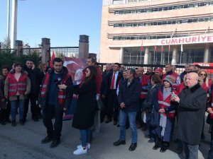 Chp’li Muhalifler Genel Merkez’e Geldi
