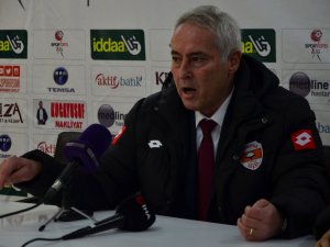 Adanaspor, Coşkun Demirbakan İle Yollarını Ayırdı