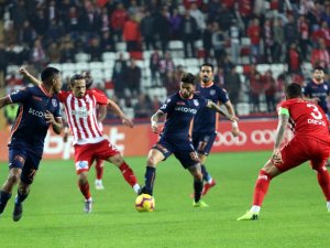 Spor Toto Süper Lig: Antalyaspor: 0 - Medipol Başakşehir: 1 (Maç Sonucu)
