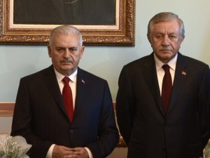 Binali Yıldırım Görevini Celal Adan’a Devretti