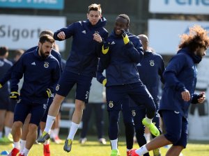 Fenerbahçe’nin Avrupa Mesaisi Sürüyor